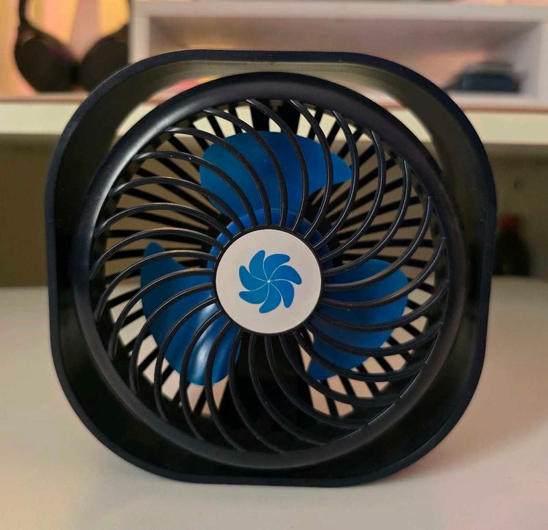 Portable Mini Desk Fan