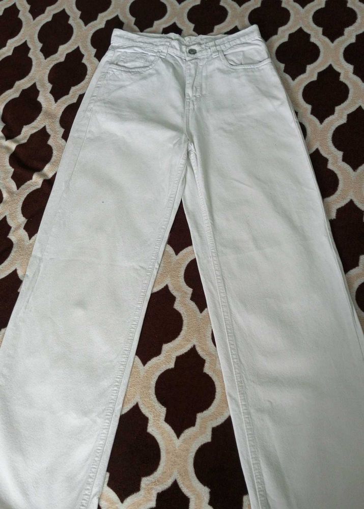 Stylish White Wide Leg Jeans