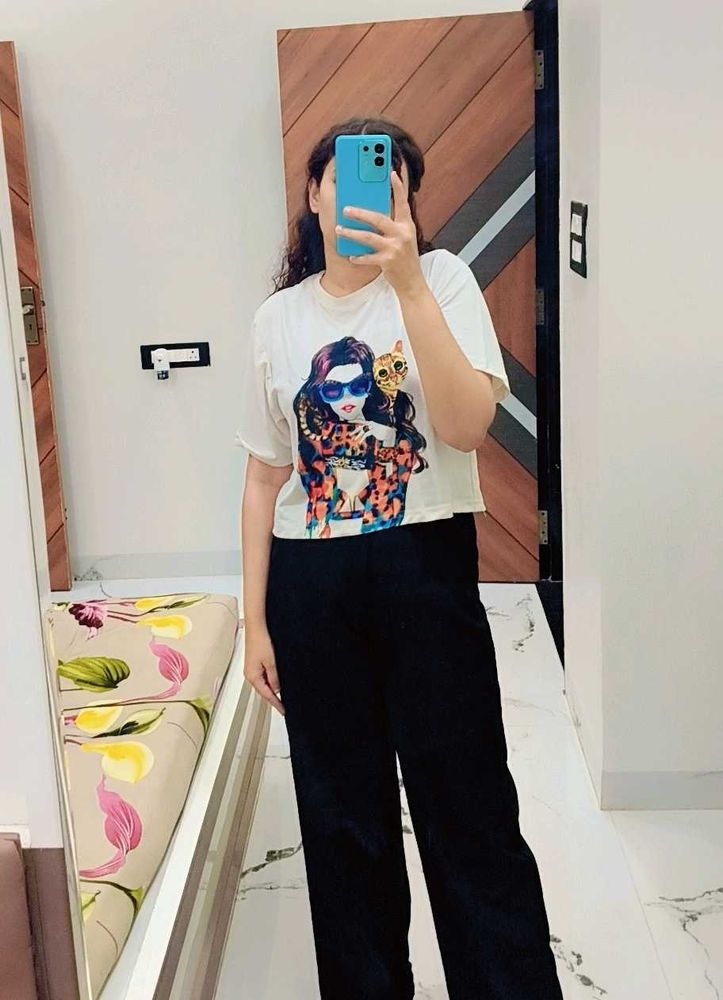 Graphic Print Cropped T-Shirt