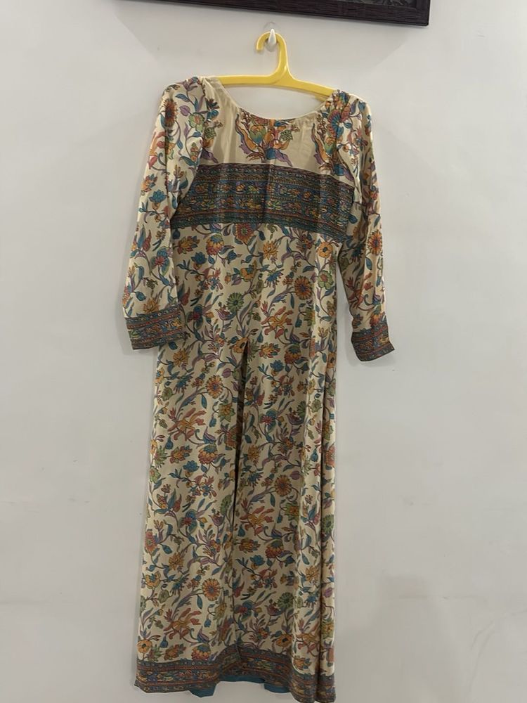 Floral Print Long Sleeve Kurta with front slit