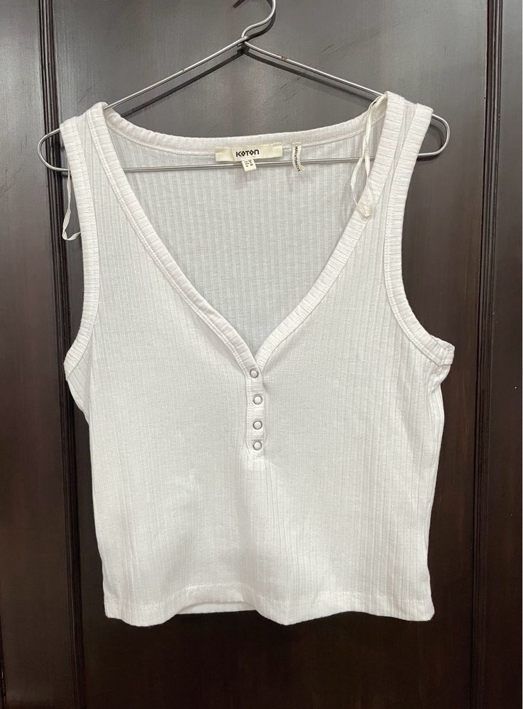 White Ribbed V-Neck Tank Top
