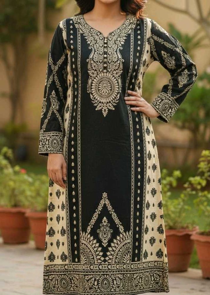 Elegant Embroidered Kurta