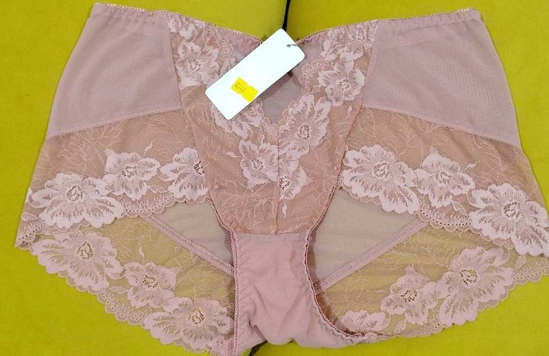 2011 -- delicate Lace Trim panty
