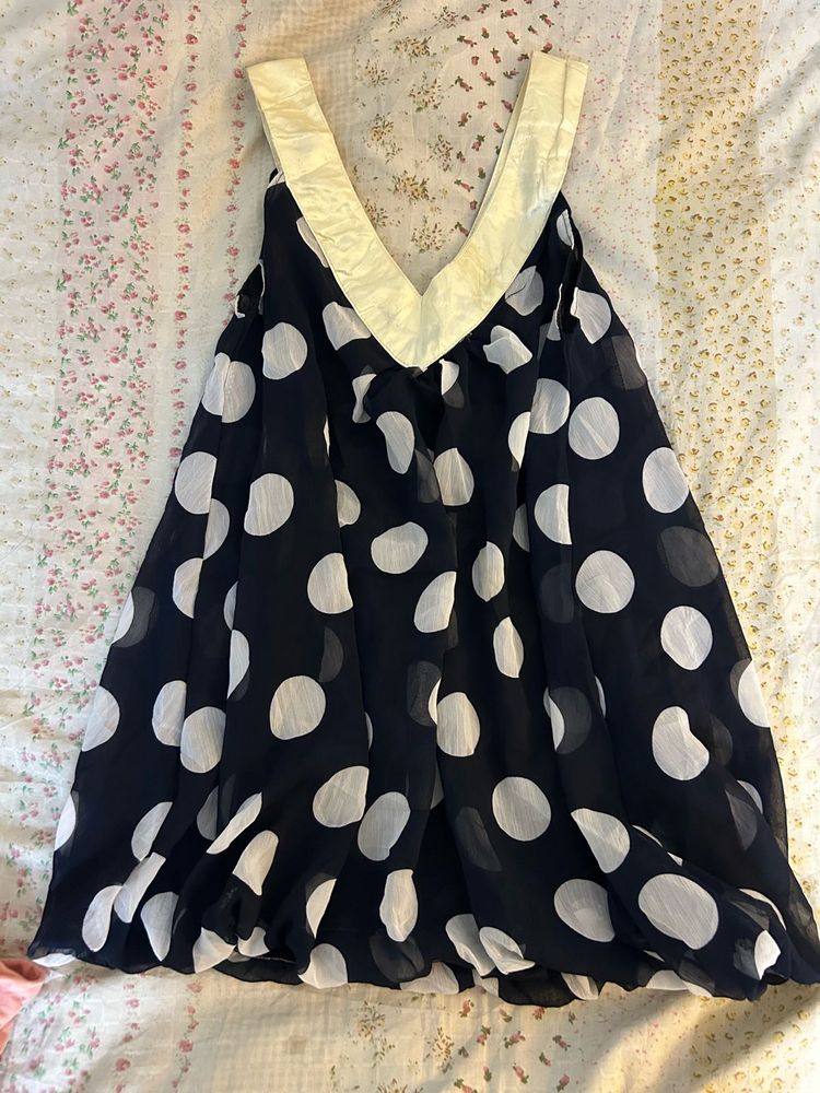 Chic Polka Dot Mini top