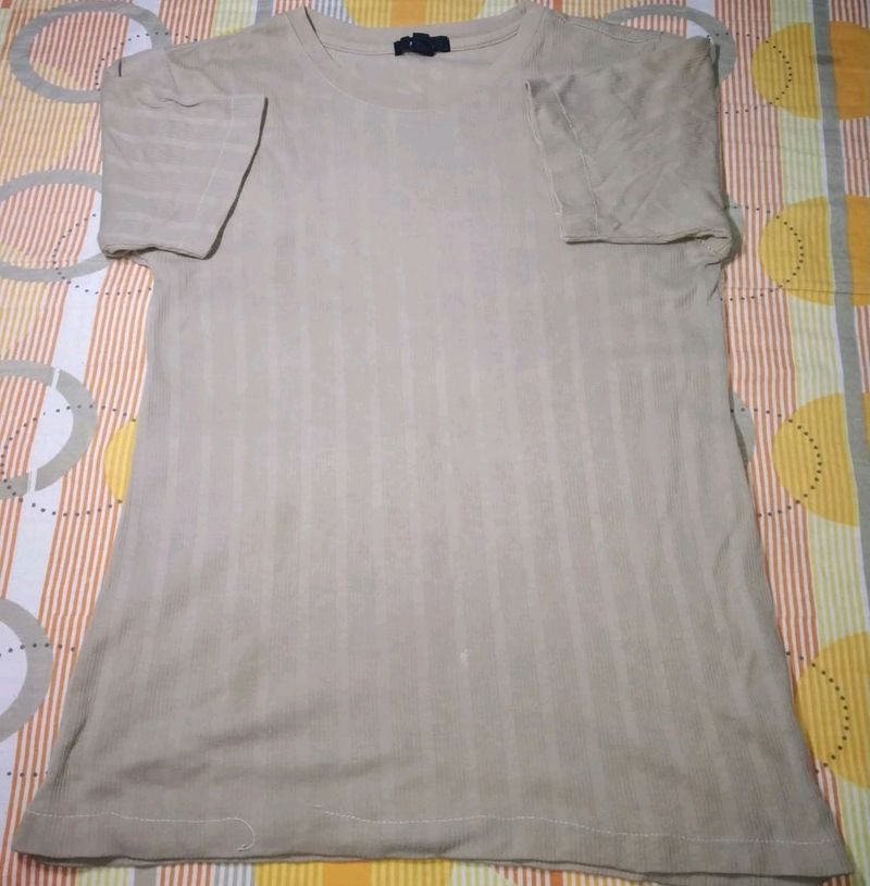t shirt warm