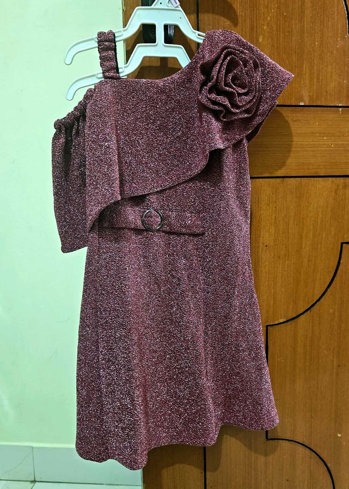 Sparkly cold shoulder dress for kids