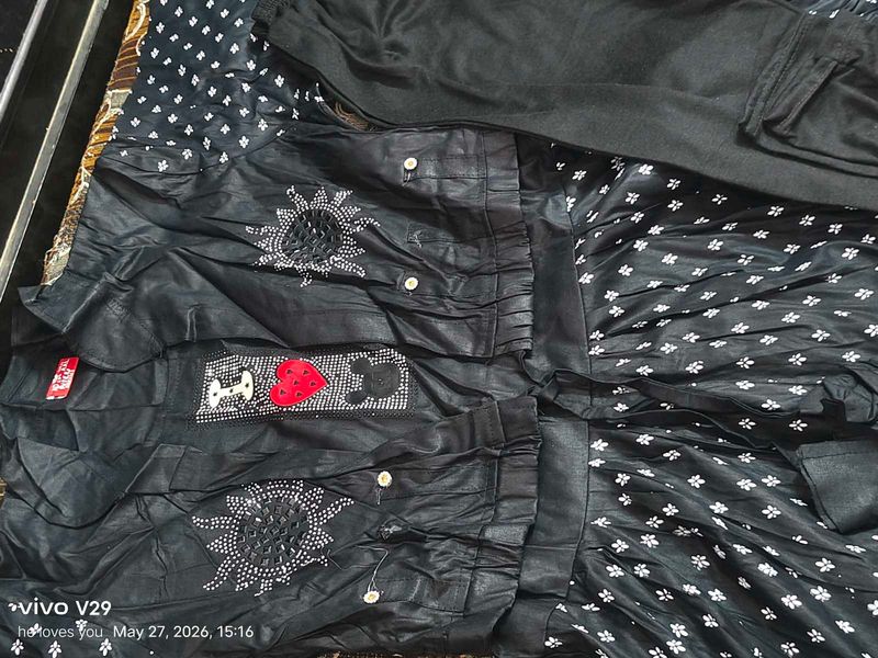 women's ethnic dress black and white 🐻‍❄️