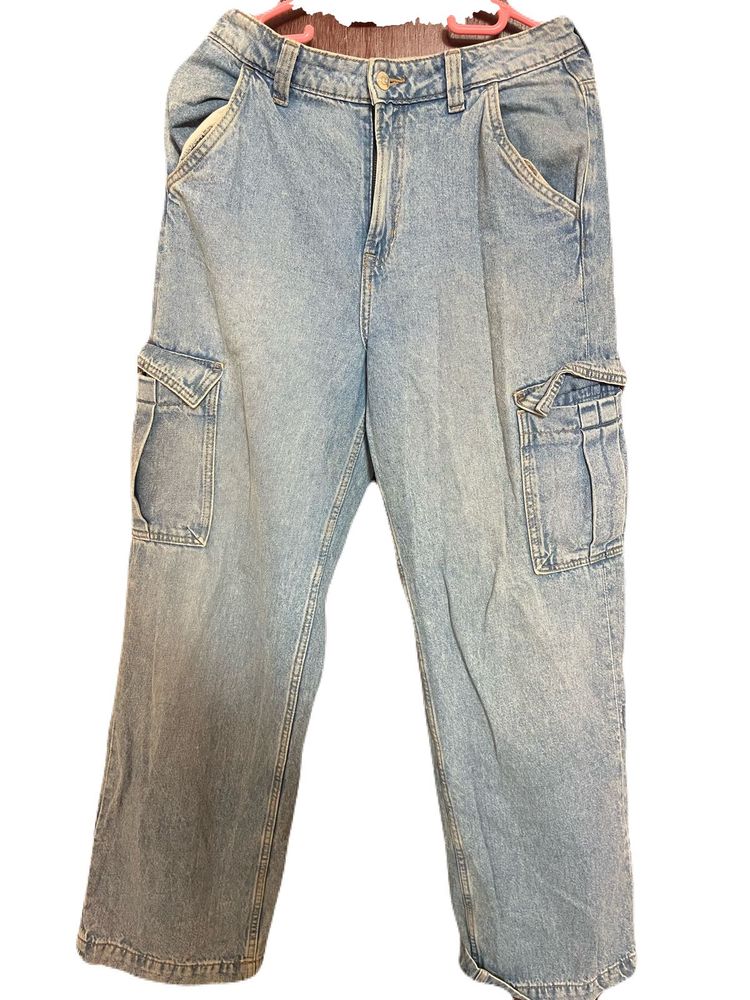 Y2K H&amp;M Light Wash Denim Cargo Pants