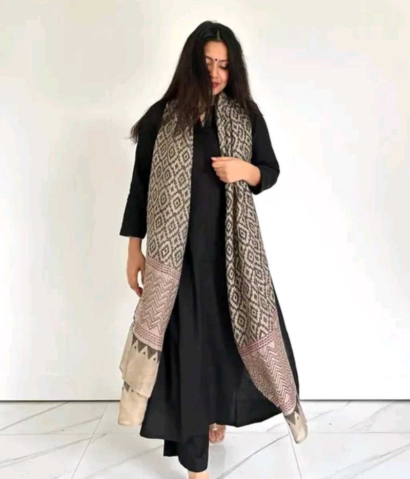 Woman Cotton Kurta Set with Dupatta