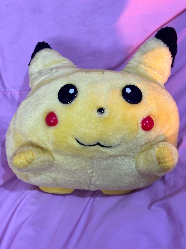 Cute Pikachu Plush Toy
