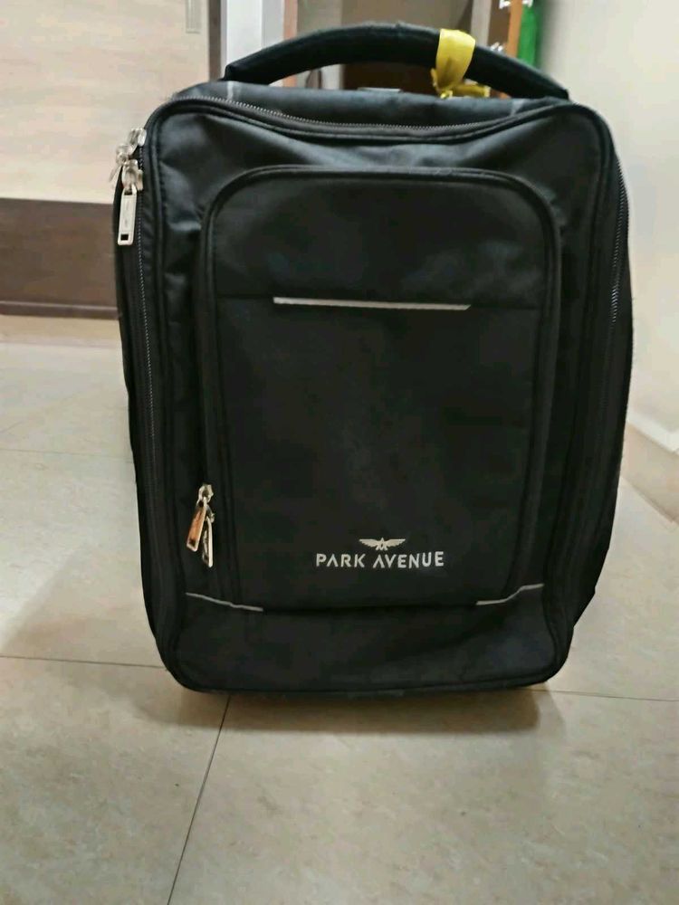 PARK AVENUE TROLLEY BAG