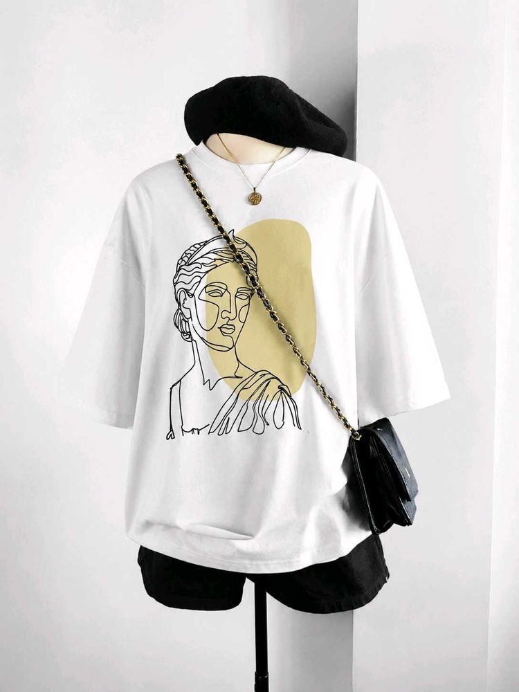 Glitzchez Graphic Oversized T-shirt