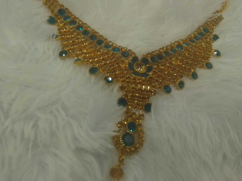 Elegant Gold &amp; Teal Necklace Set