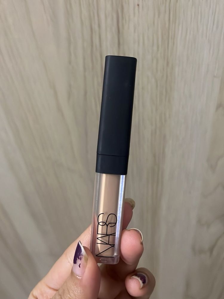 NARS Radiant Creamy Concealer shade tiramisu