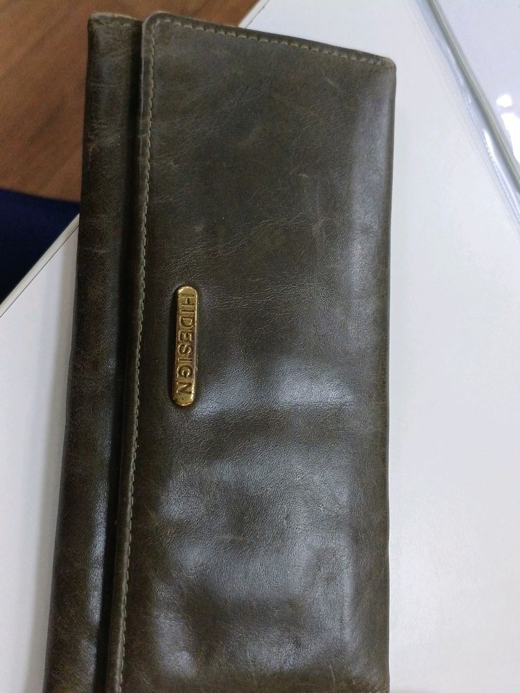 Beautiful Green Hidesign Wallet