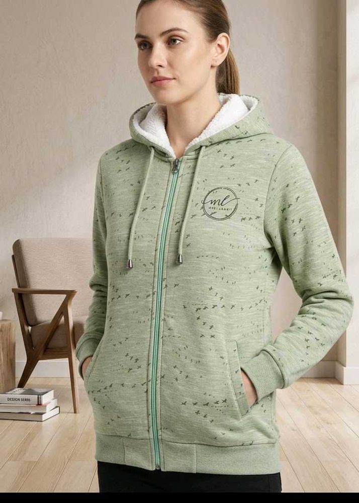 Stylish Winter Hoodie with Soft Fur Cap