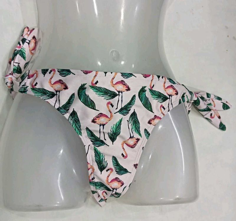 ❤️‍🔥 Flamingo Print Tie-Side Bikini Bottoms
