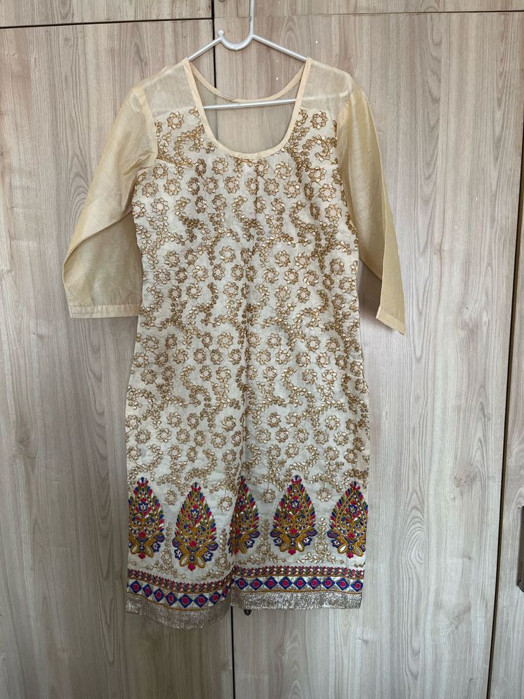 Elegant Embellished Kurta