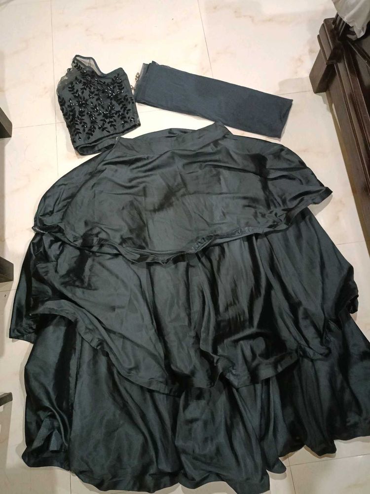 Elegant Black Kurta Set with Embellished Top