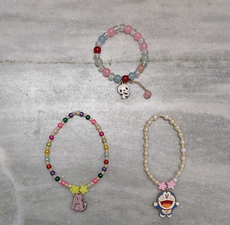 🌸 Handmade Bracelets - Made by My 11 yr old Sis