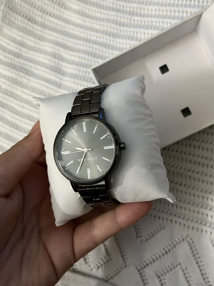 PRICE DROP ⬇️Imported NINE WEST BRAND NEW WATCH