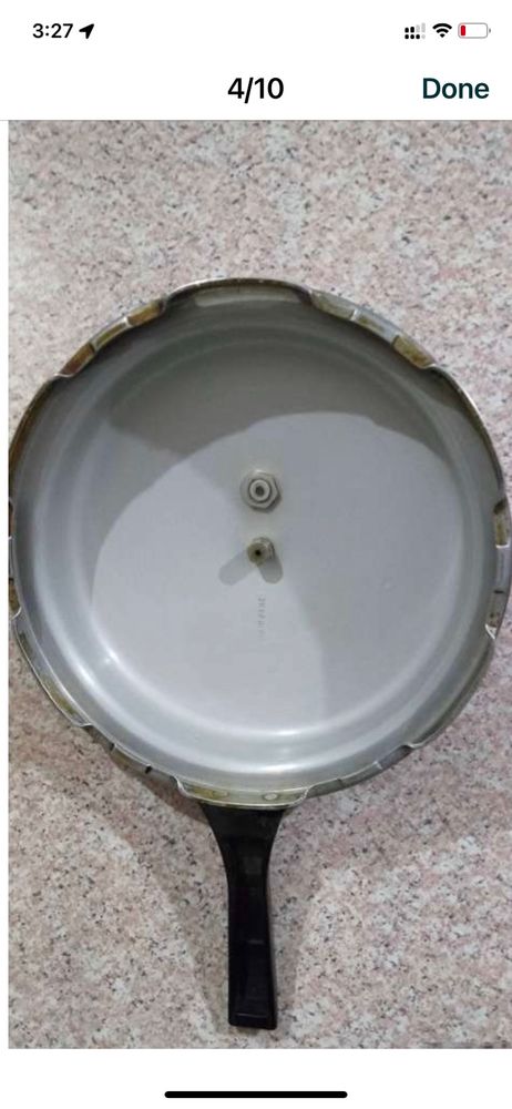 Prestige Aluminium Deluxe Cooker