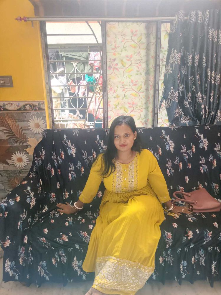 Elegant Yellow Kurta with Embellishments