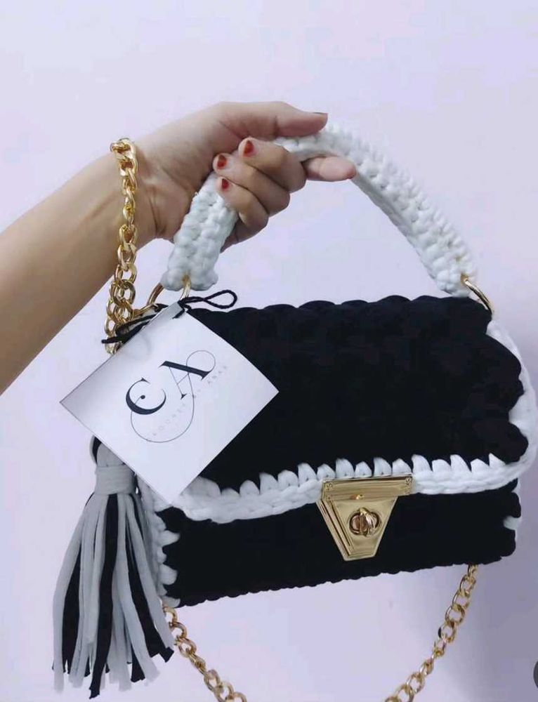 Premium Handmade Crochet Sling Bag  🖤🤍