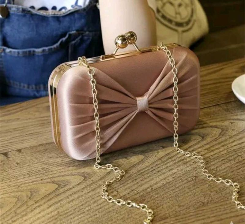 Elegant Bow Detail Evening Clutch