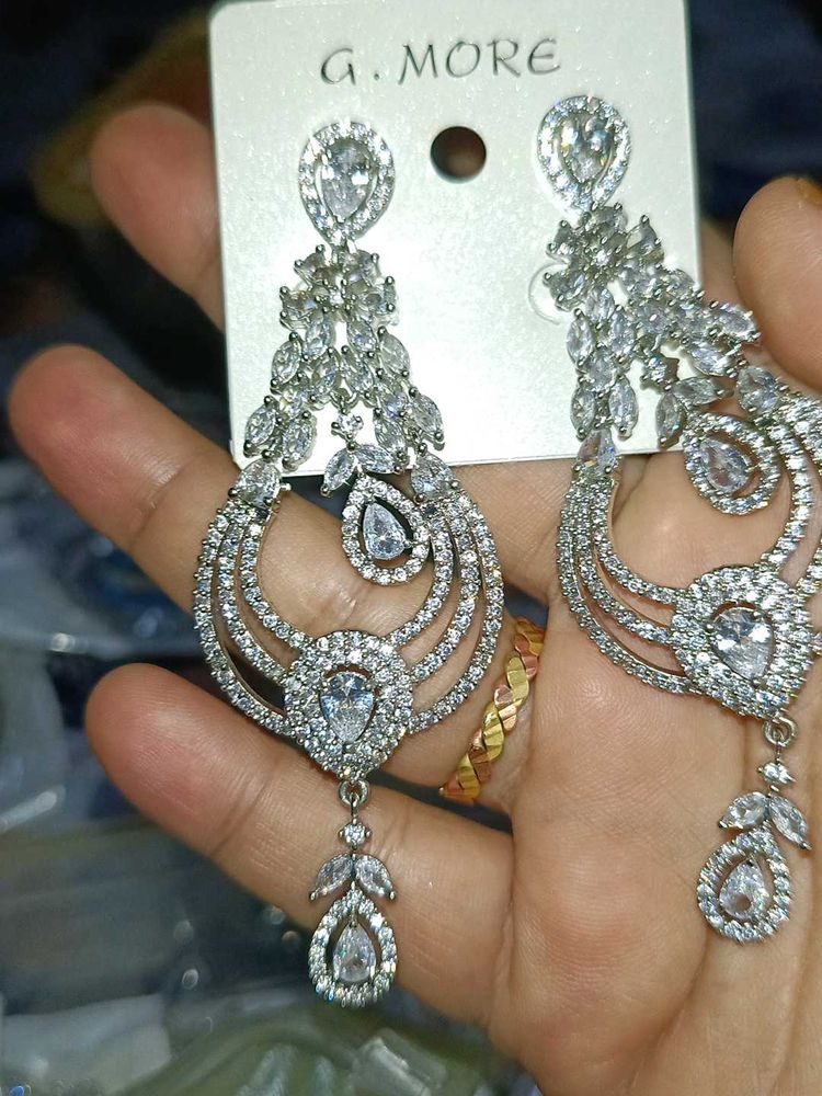 Stunning ad Drop Earrings