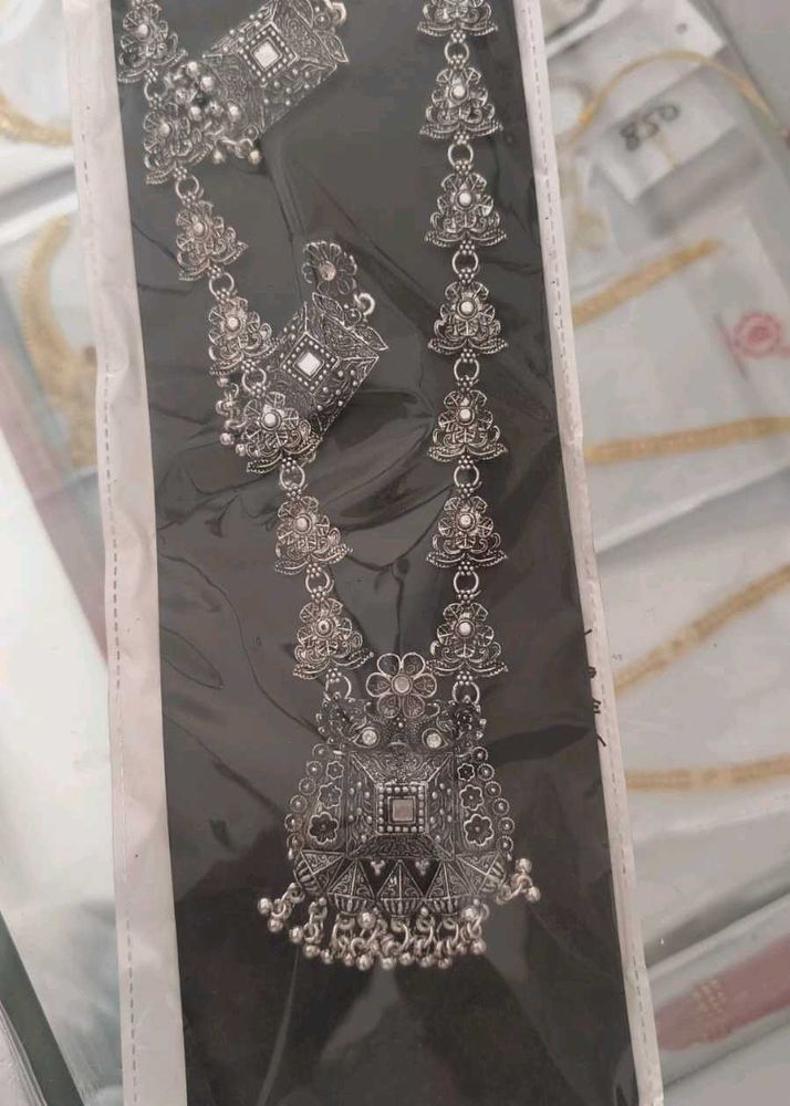 Oxidized Silver Necklace with Earrings