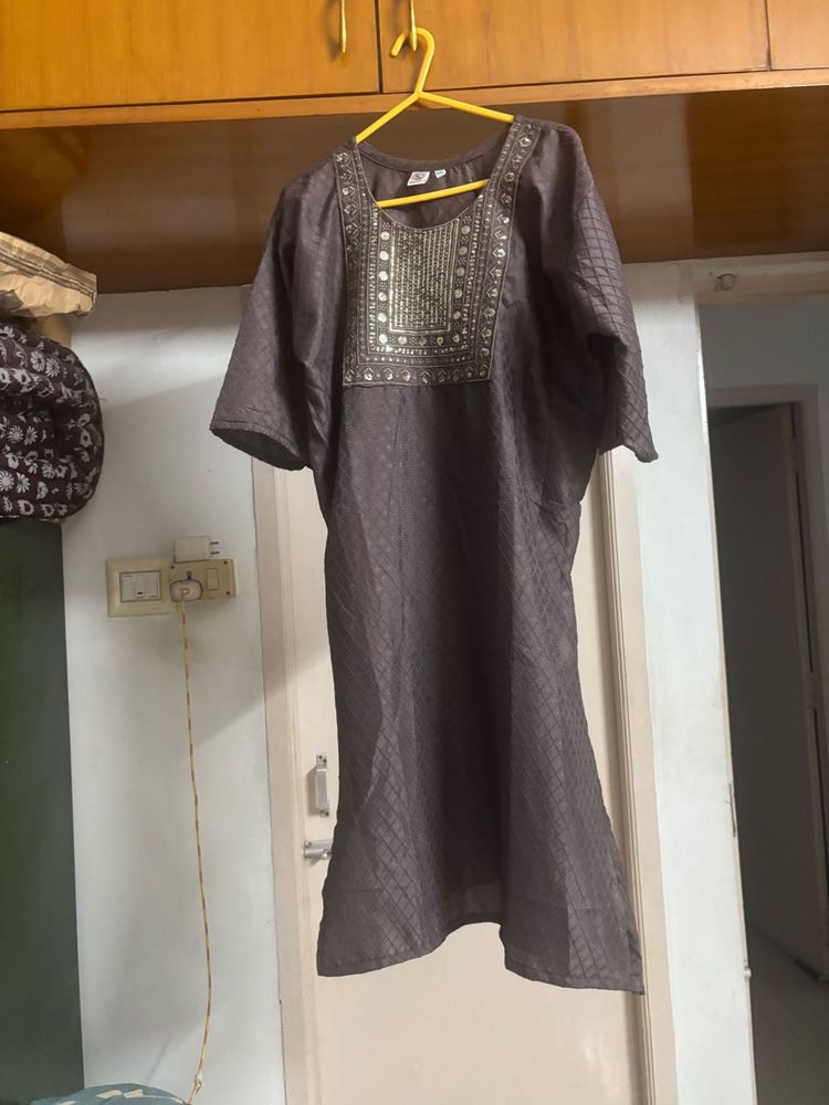 🆕 Embellished mauve Kurta
