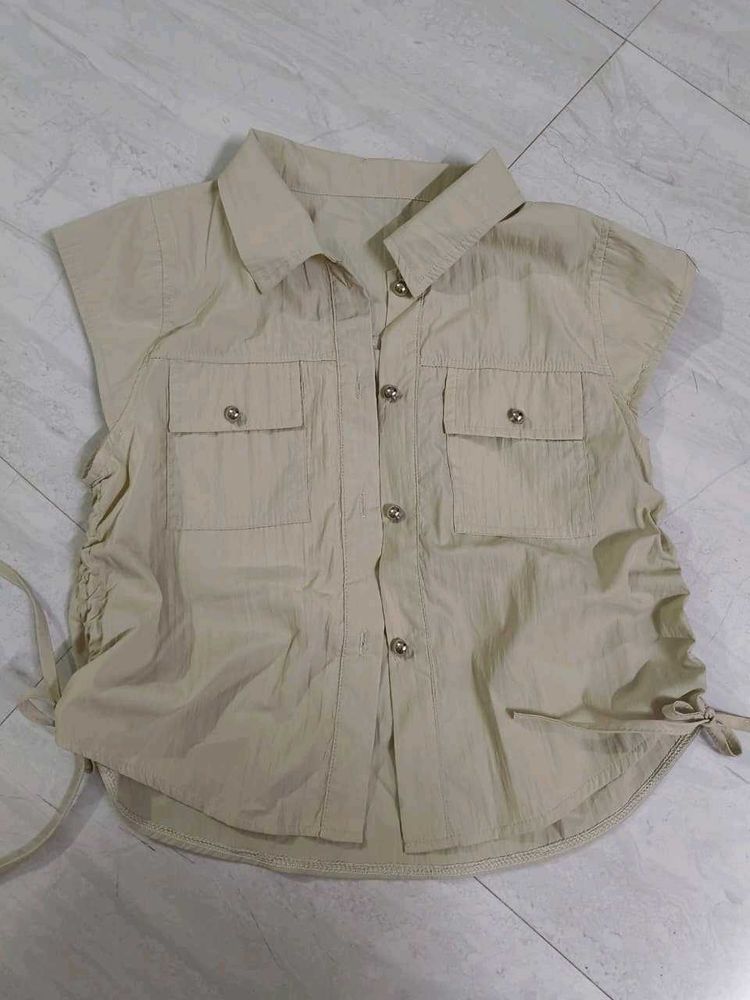 Sleeveless Beige Utility Shirt