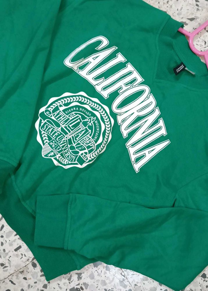 Sweatshirt