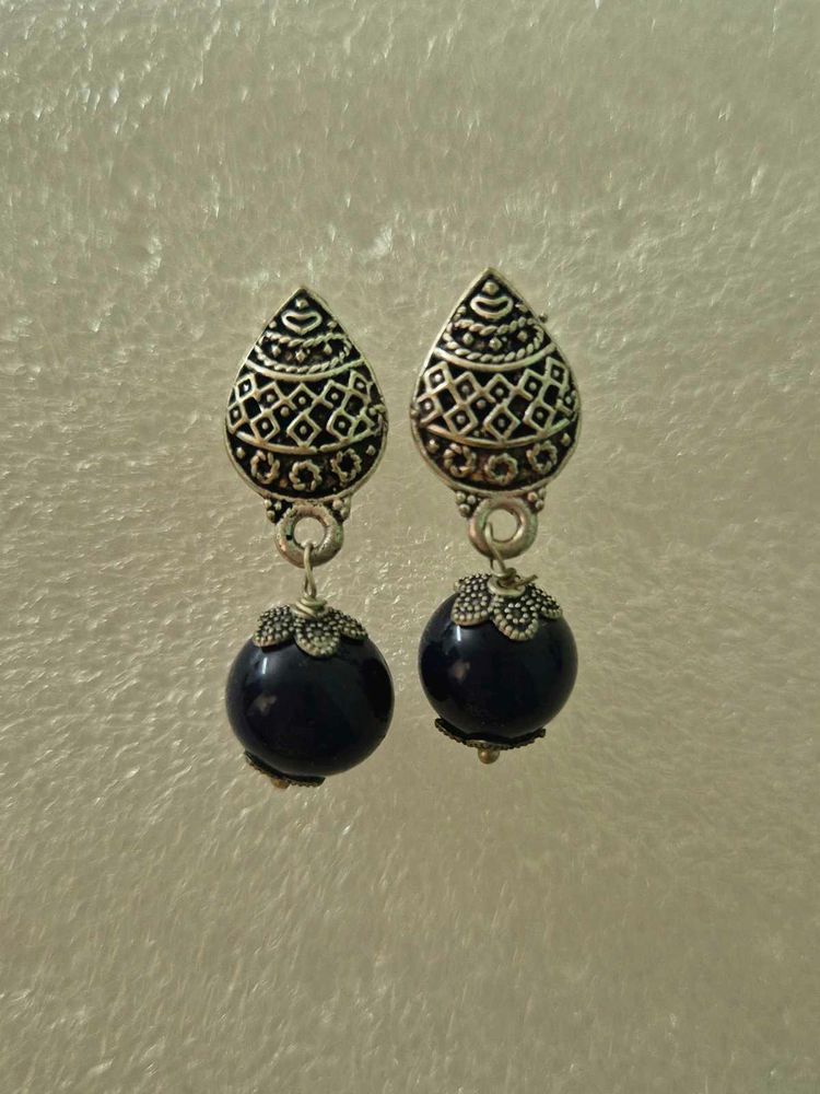 Boho Dark Blue Beaded Earrings - New