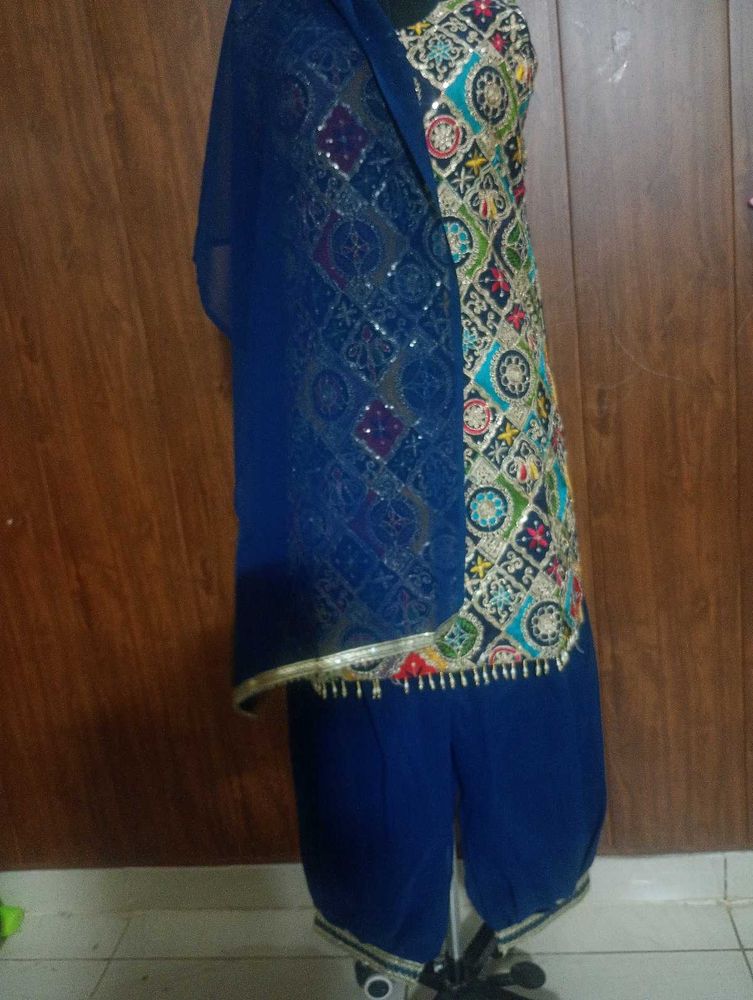Embroidered Kurta Set with Dupatta