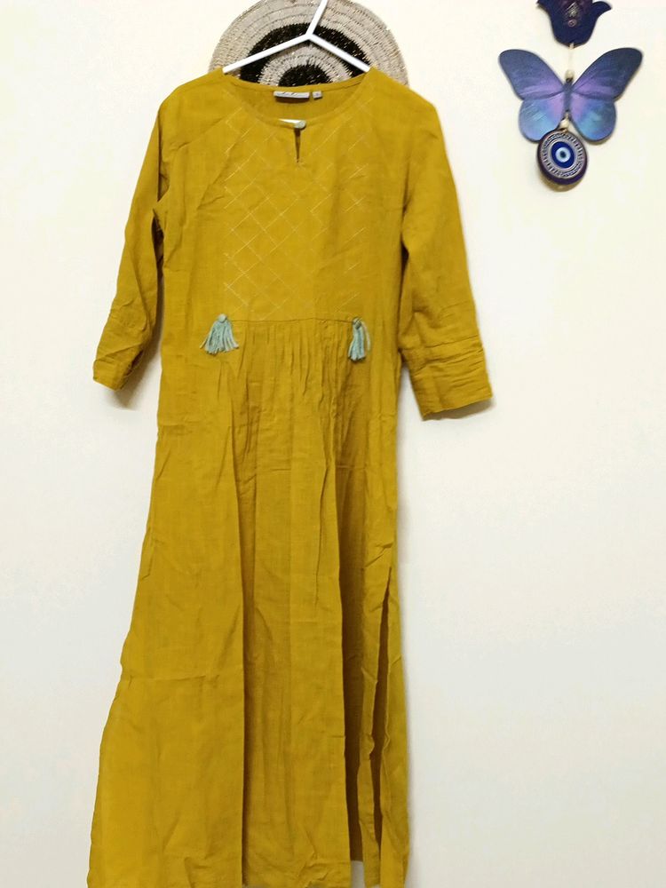 WOMEN'S KURTI