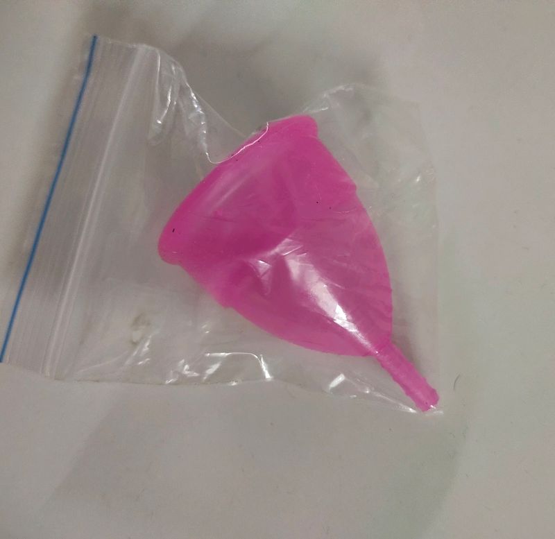 Brand New Menstrual Cup (M Size)
