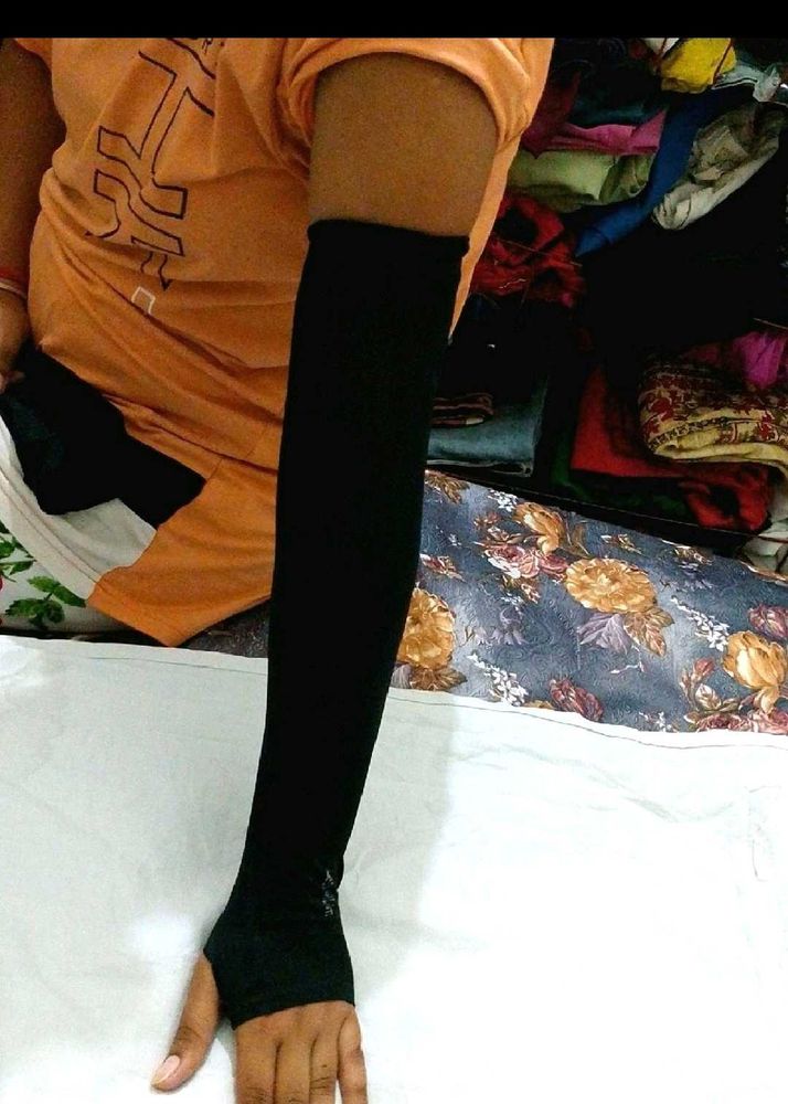 Black Arm Sleeves