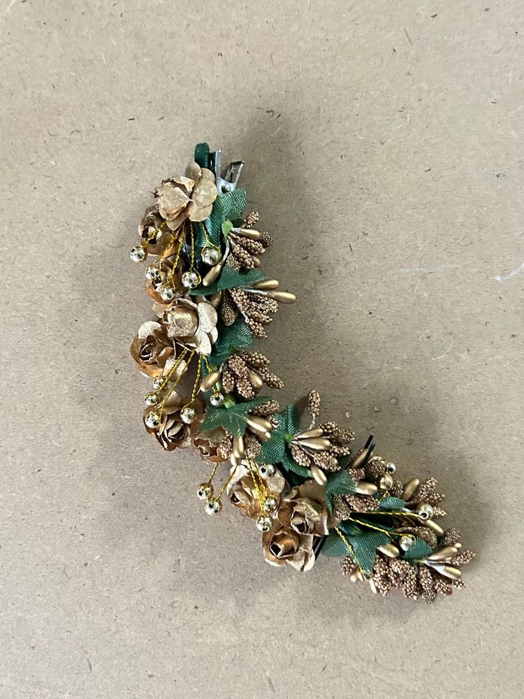 Vintage-Style Gold &amp; Green Floral Hair Vine Clip
