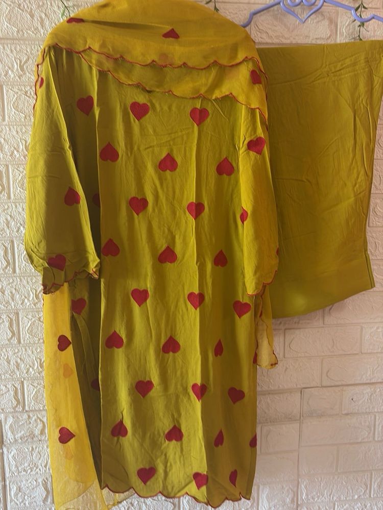 Heart Patterned Yellow Farshi Salwar Set