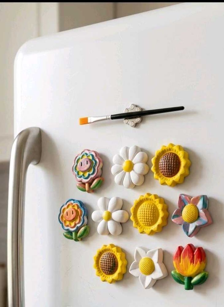 Colouring kit of Flower Fridge Magnets Set