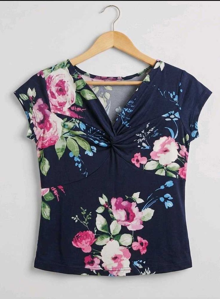 Navy Floral Twist Front Cap Sleeve Top