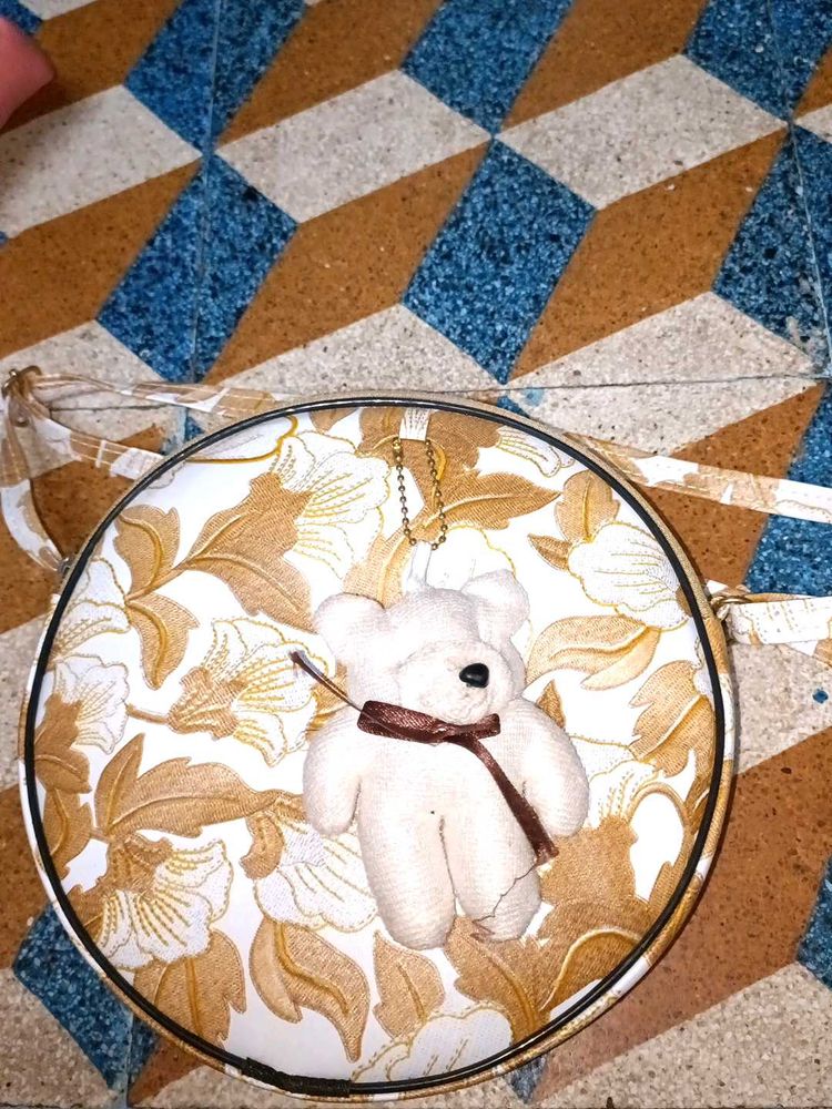 Cute Teddy Bear Round Bag