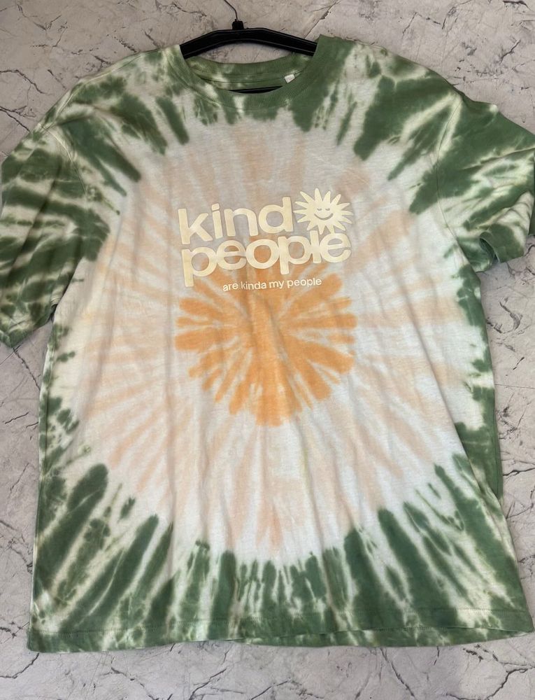 Tie-Dye T-Shirt with "Kind People" Graphic