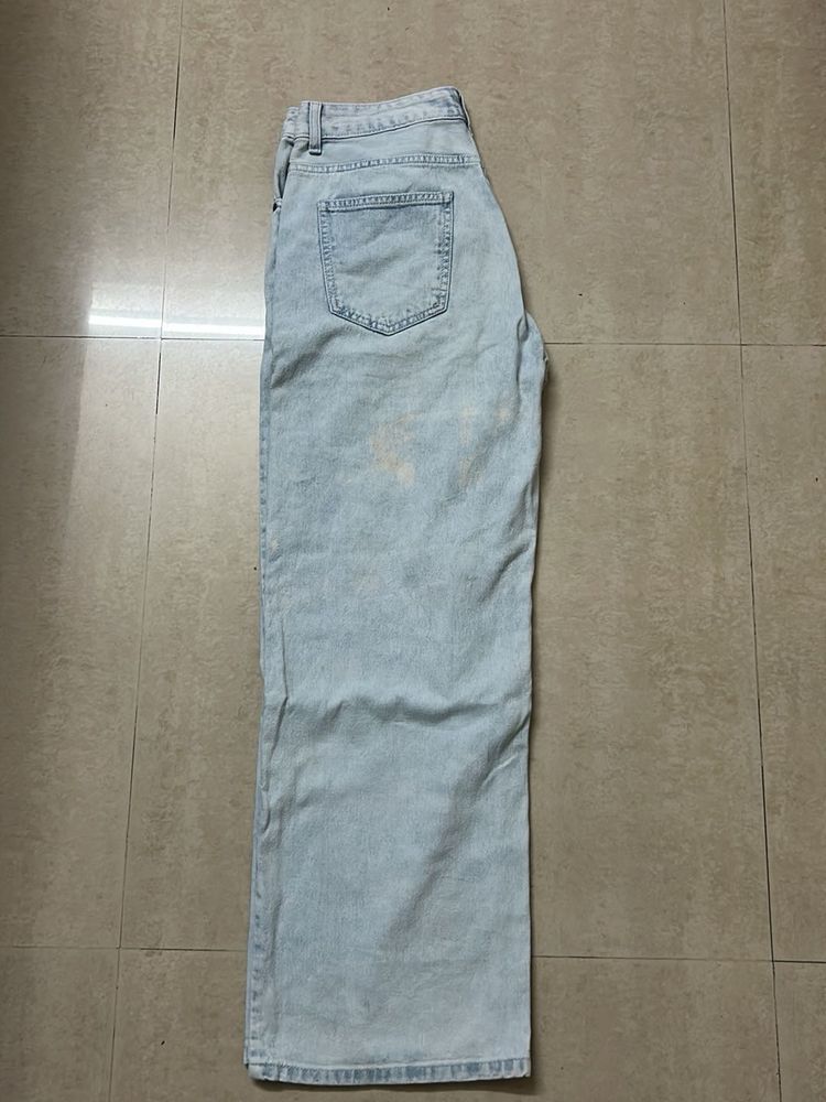 Light Wash Wide Leg Jeans