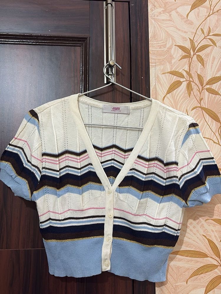 Chic Cropped Cardigan Top