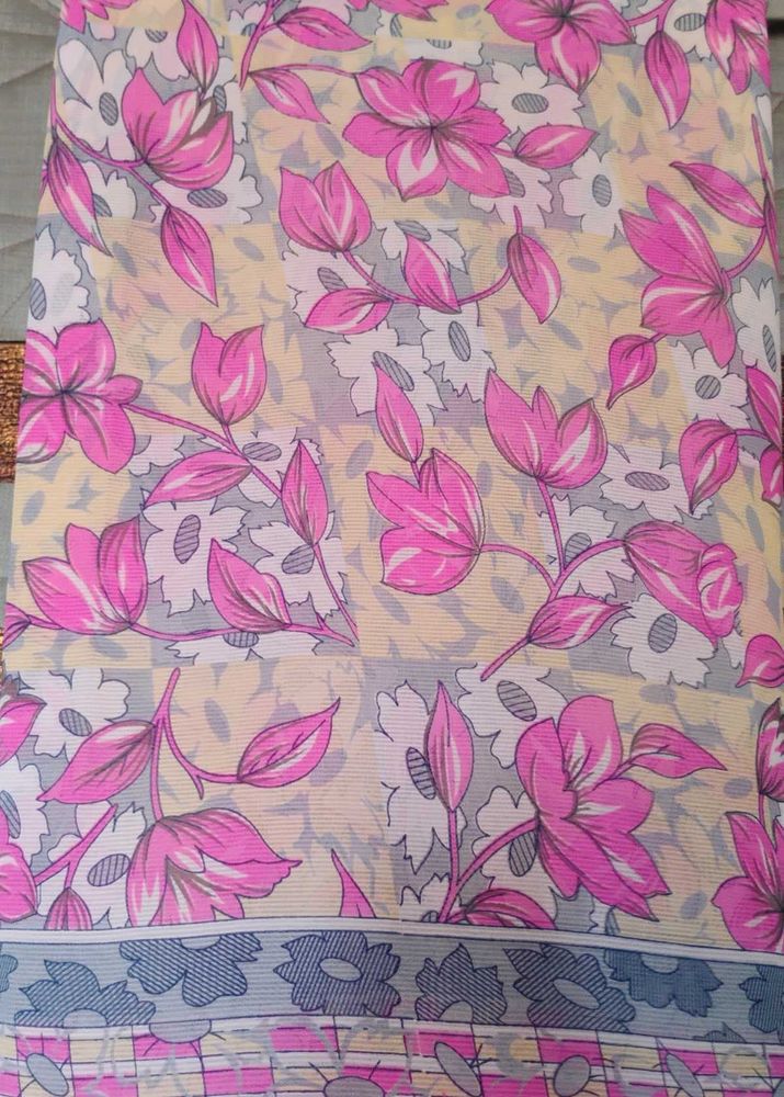 Beautiful Floral Print Saree