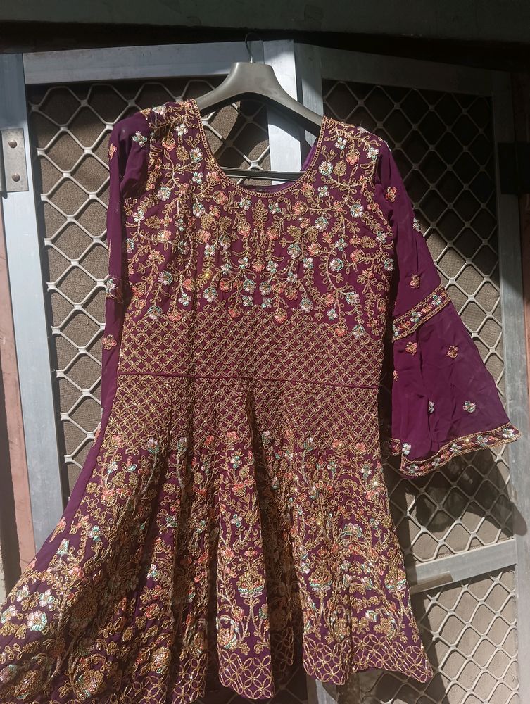 It's Very Beautiful Vine Colour Lahanga Choli With