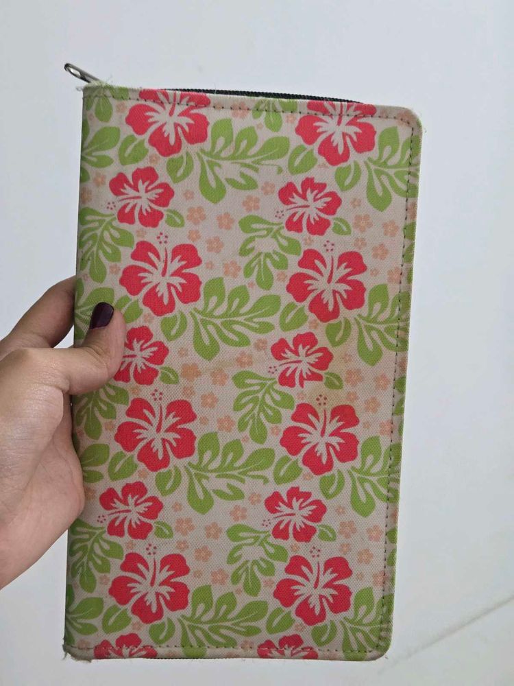 Floral Zippered Pouch